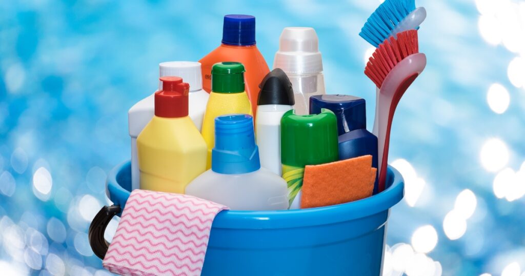 Clean and Green Cleaners Why They are the Right Eco-Friendly Choice
